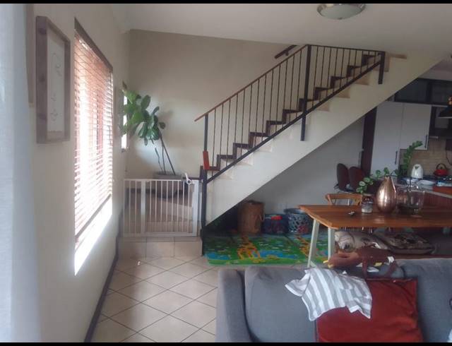 3 BEDROOM TOWNHOUSE FOR SALE IN NOORDWYK